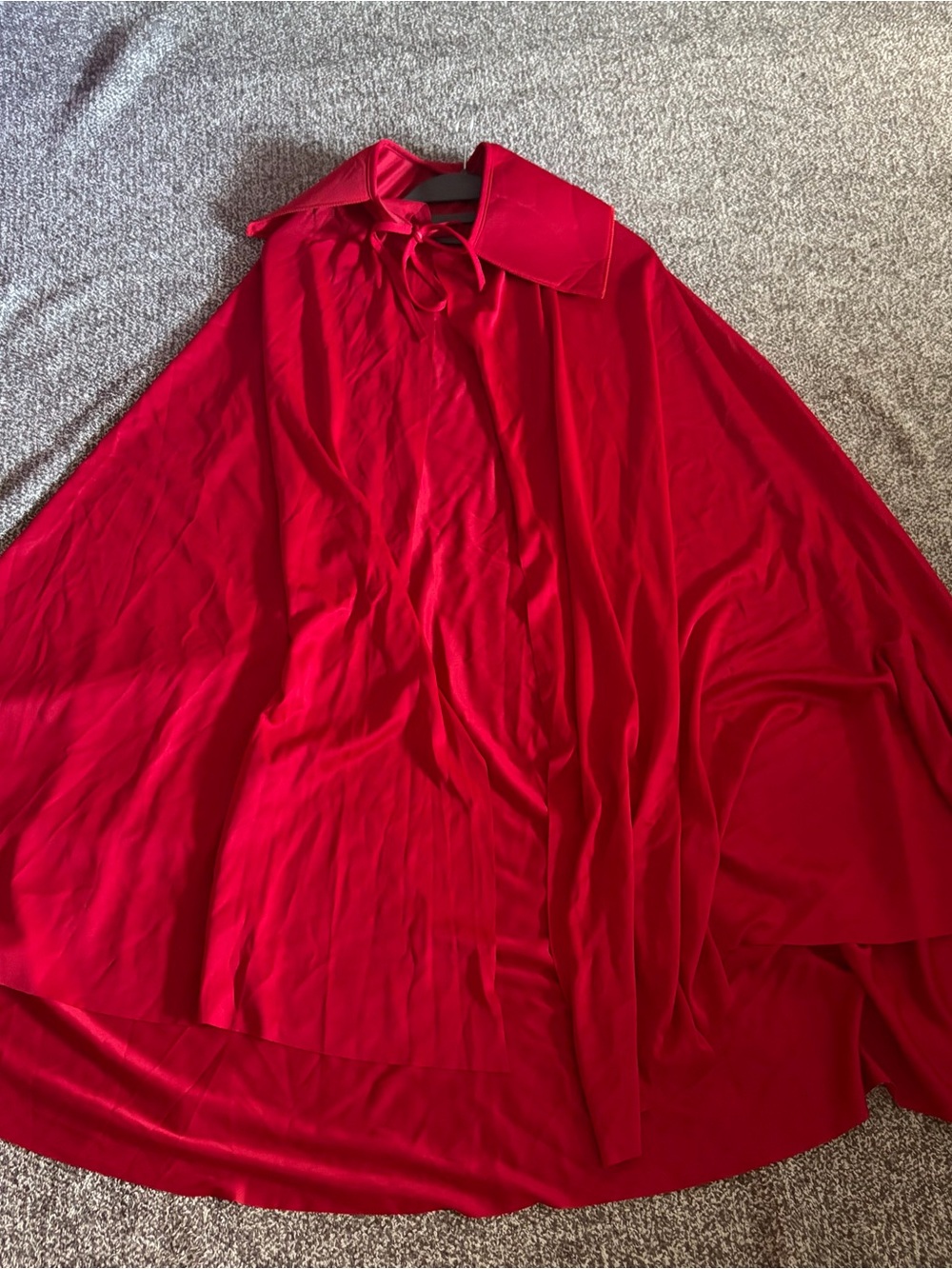 Red cape for Halloween for kids